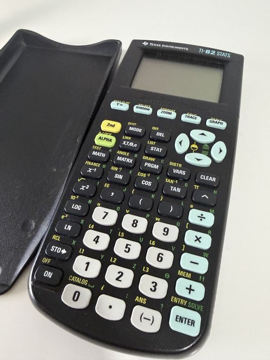 Calculadora TI-82 STATS