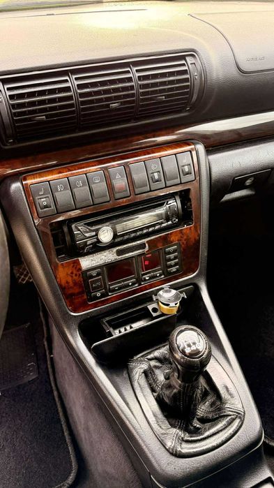 Audi A4 AVANT 1.9 TDI (110 CV)