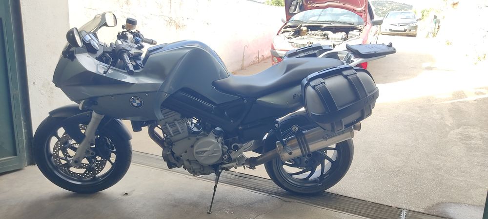 Bmw f800s com malas