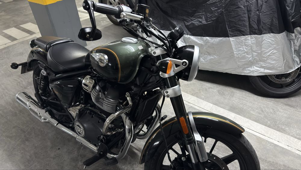 Royal enfield supermeteor 650