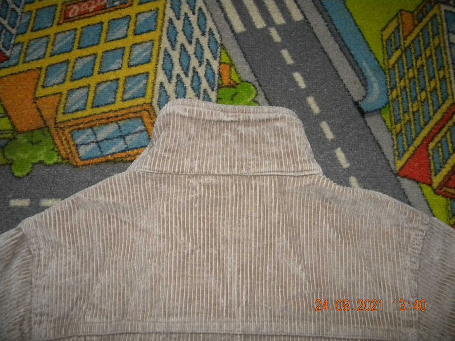 Kurtka sztruksowa rozmiar 140-146