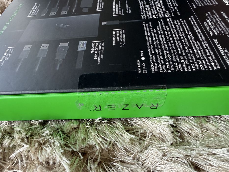 Hub USB-C 11 em 1 Razer docking station 85w