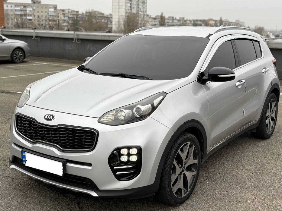 Kia Sportage 2015 2.0 л. дизель  4WD