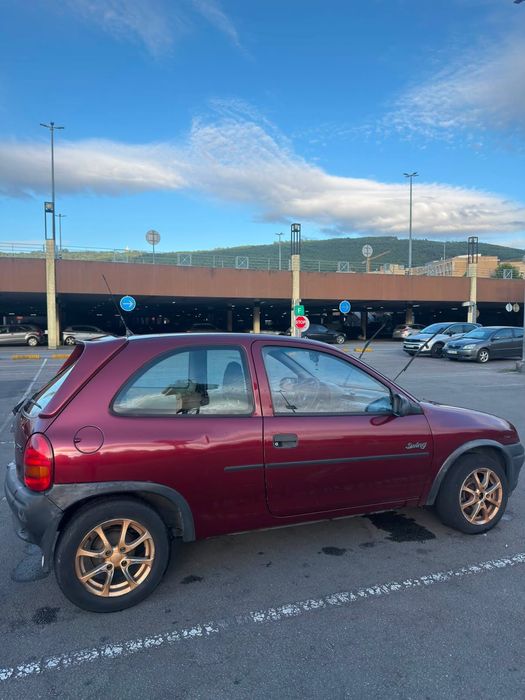 Opel Corsa — fotografia 3