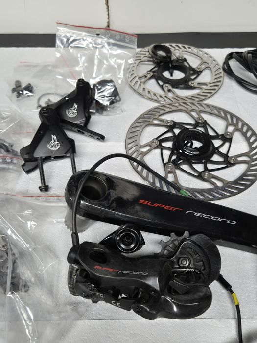 Grupa osprzętu campagnolo super recor eps 12s dis elektryczne carbon