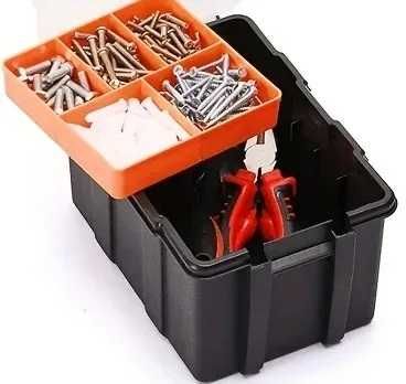 Wielofunkcyjna skrzynka na drobne akcesoria.