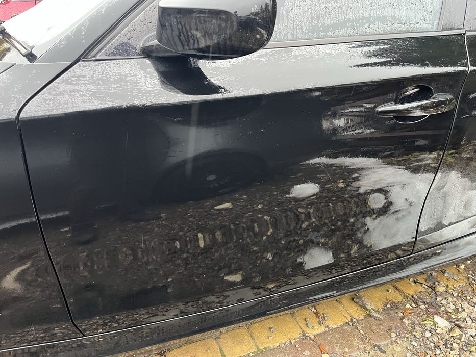 Drzwi przod lewe bmw e87 schwarz2 668