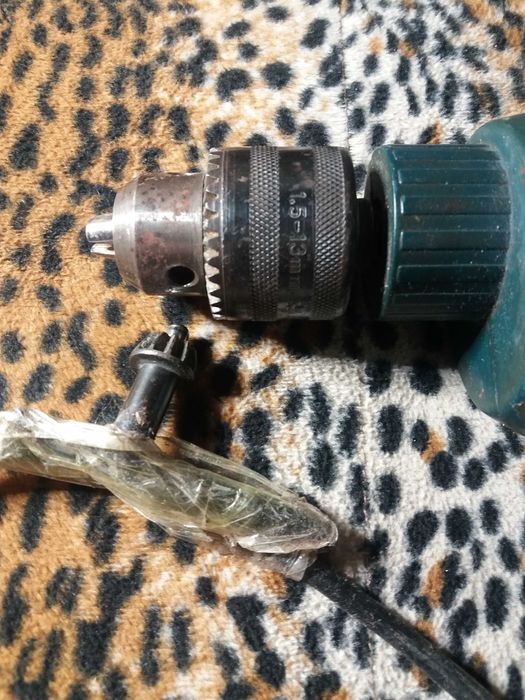 дрель Rebir tru7p-13er (880w)