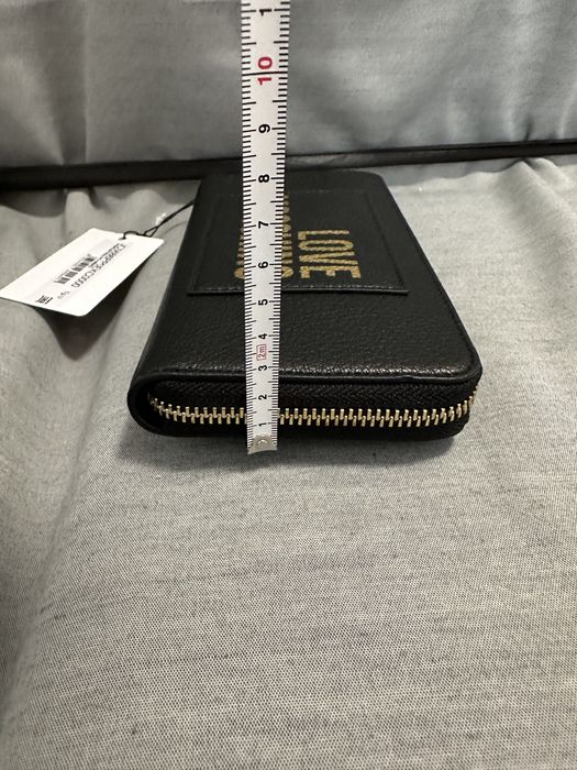 Черный кошелек LOVE MOSCHINO