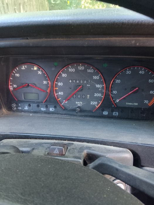 Фольксваген Пассат б3 газ/бензин 1993 года