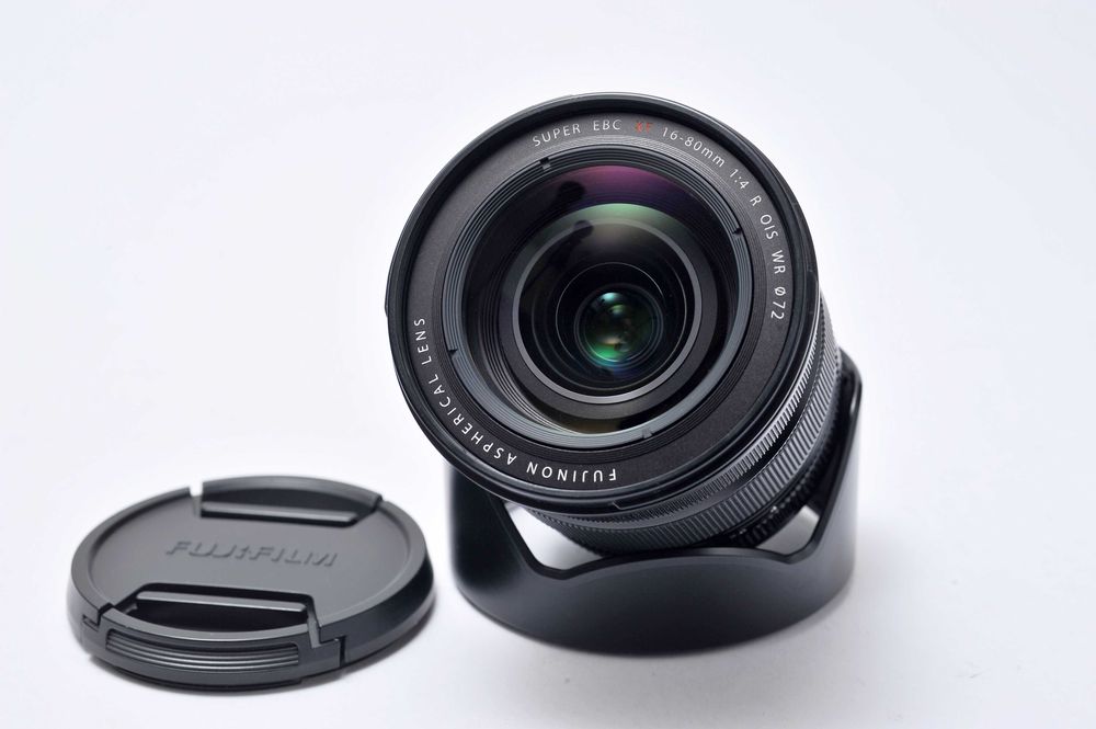 Lente Fuji 16-80mm f4 R OIS WR (seminova) + oferta de tubo de extensão MCEX-16