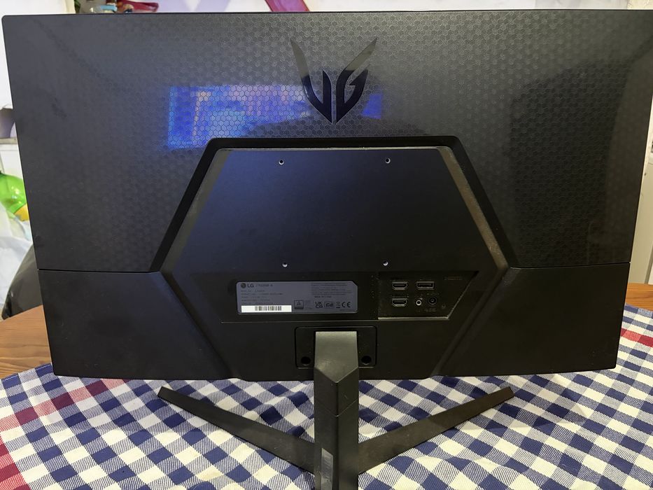Monitor gaming LG