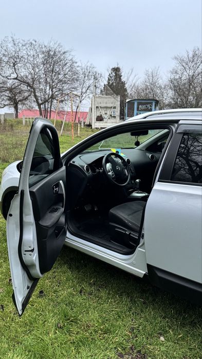 Терміновий продаж Nissan Qashqai 2010