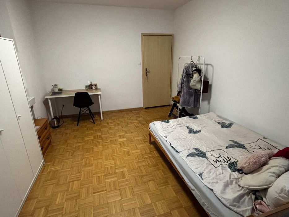 1 osobowy duży pokój, z dużym łóżkiem i umywalką Gdańsk Morena
