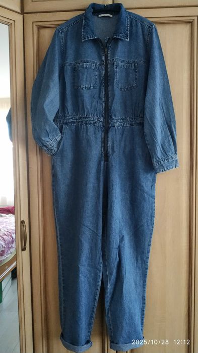 Комбінезон  XXL 
 джинсовий на осінь