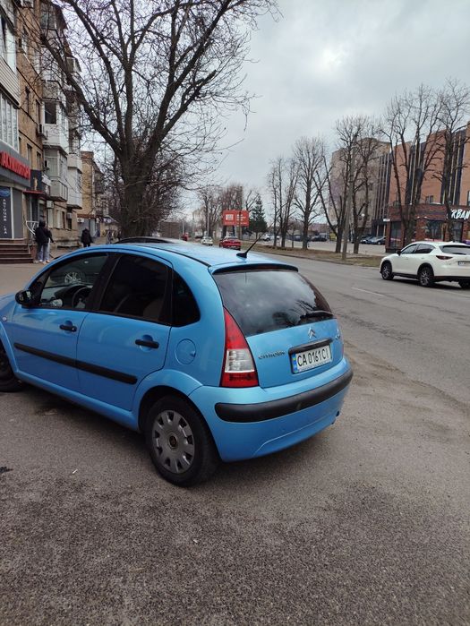 Автомобіль Сітроєн С3