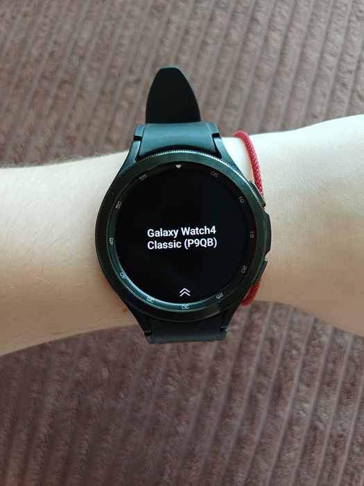 Смарт-часы Samsung Galaxy Watch 4