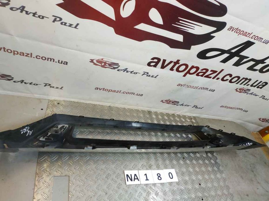 Mitsubishi Outlander 3 18- Накладка бампера перед NA0180 6405A269