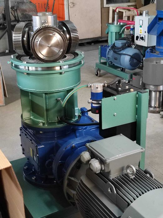 Peleciarka 22kW 18,5kW 3R 310mm, do pelletu w klasie A1, Produkt POLSKI