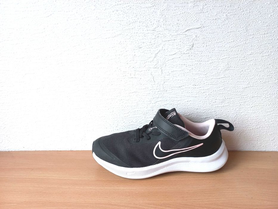 Кросівки Nike 32 р. устілка 21 см.