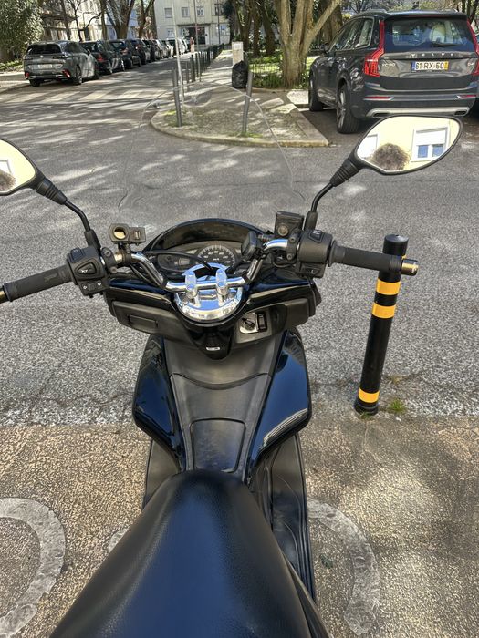 Honda PCX125 otimo estado