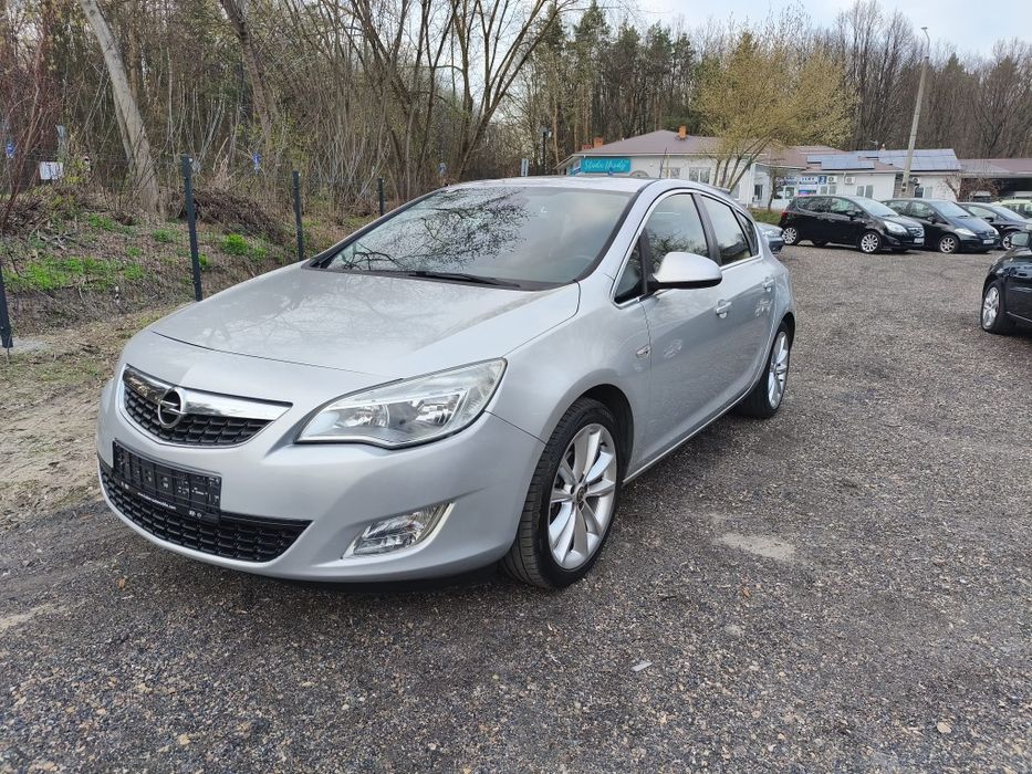 Opel Astra J 1.4 turbo 140km*Alu*klima*skóra*