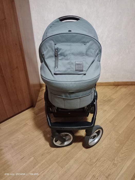 ДУЖЕ ТЕРМІНОВО! У зв'язку з переїздом ПРОДАМ  Коляску   Mutsy Evo 2 в 1