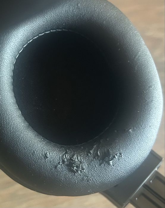 Słuchawki przewodowe do gier i muzyki  Razer Kraken Essential.