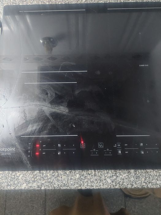 Placa indução Hotpoint