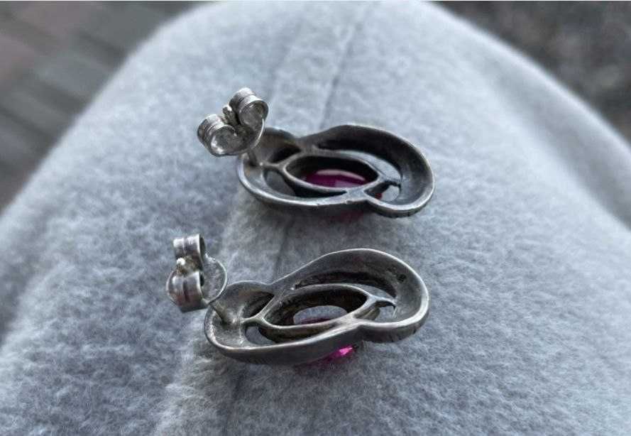 Сережки жіночі срібні 925 проба з великими камінцями