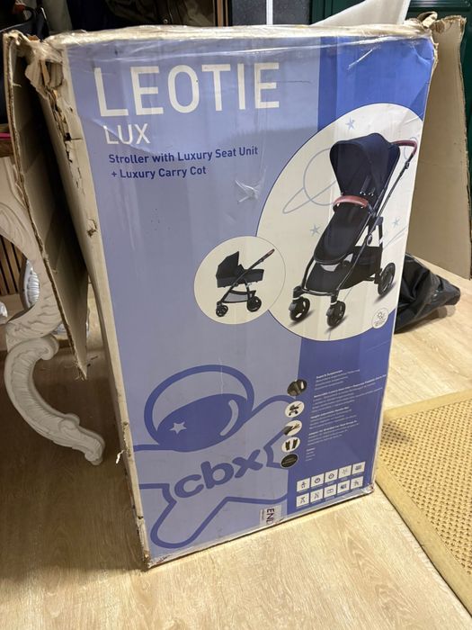 Carrinho de bebe + duplo ovo cybex Leotie Lux com caixa perfeito estad