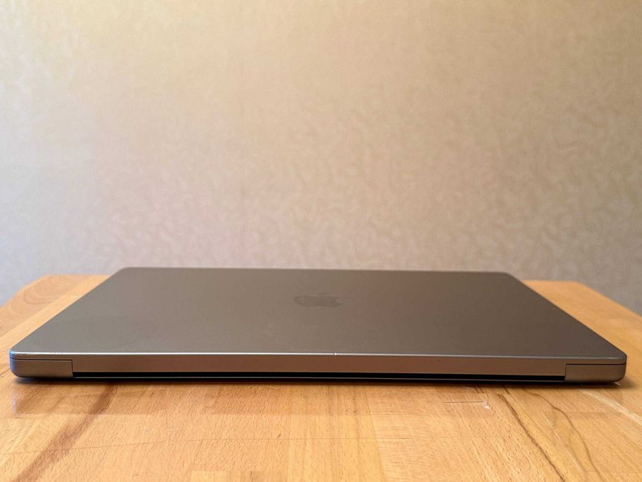 MacBook Pro 16 M1 Pro 16/512 gb 2021