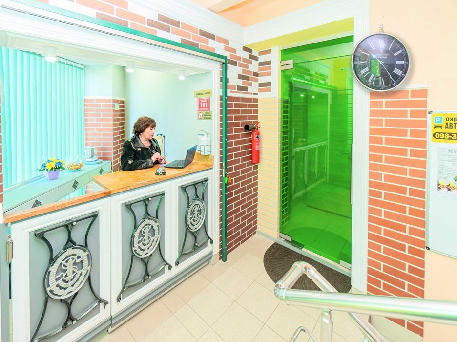 Новий хостел центр Запоріжжя "Файна Птиця" готель