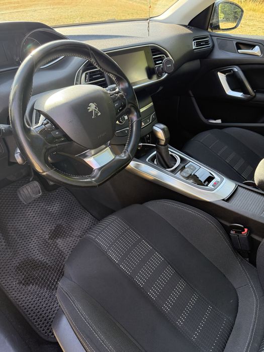 Peugeot 308 T9 2016 р.в.