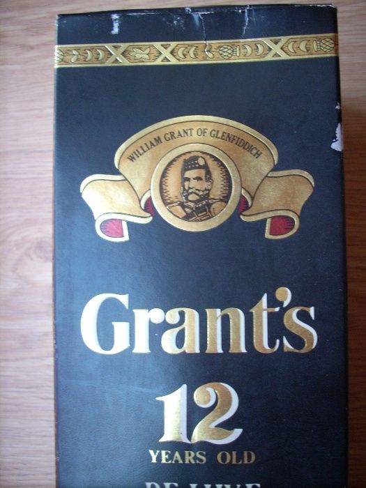 Garrafa antiga Grant's c/ caixa