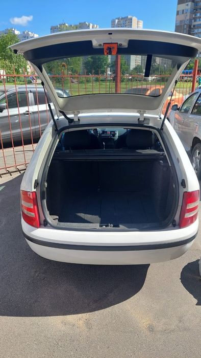 Шкода фабиа Шкода фабиа