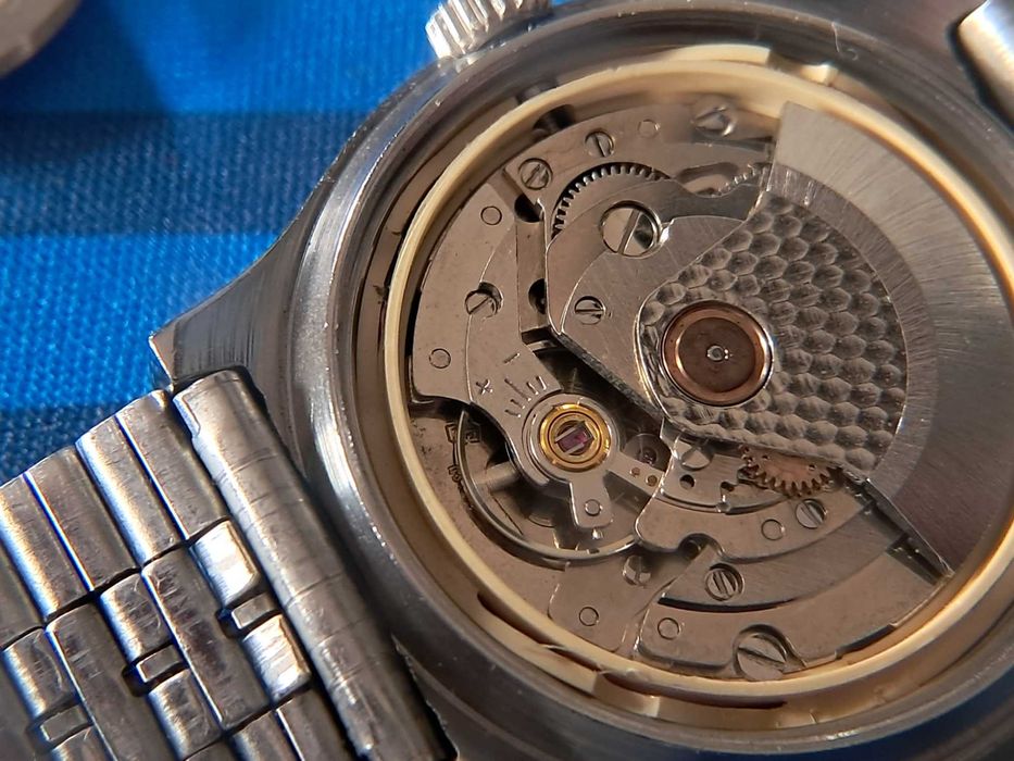 relógio fesa automático