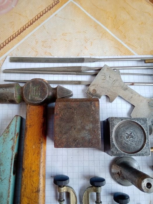 Продам инструменты часовова мастера