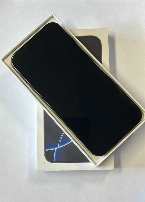 Syndyk sprzeda telefon iPhone 16 Pro Max 256GB 5G