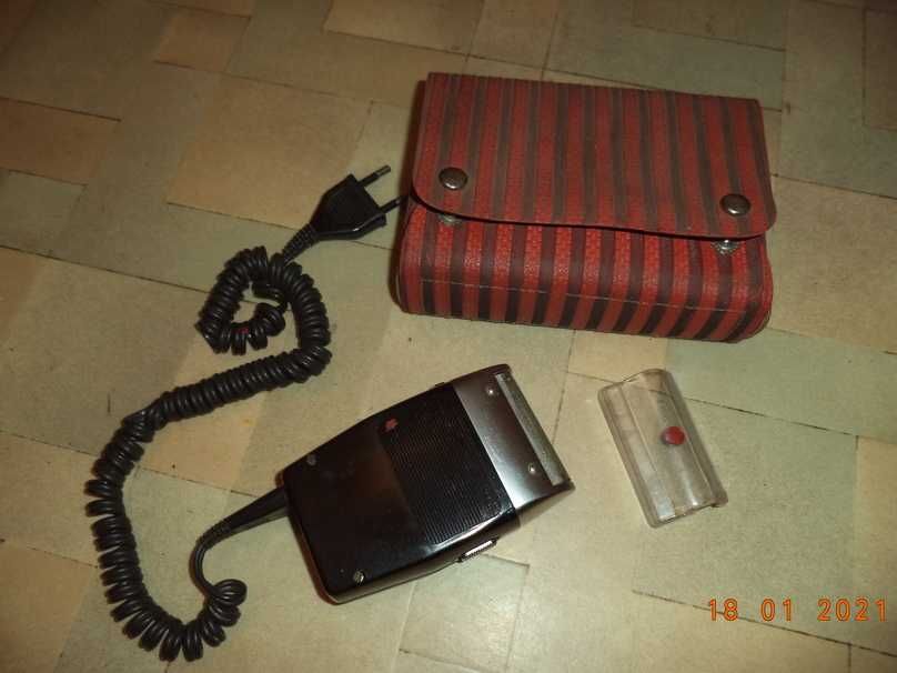 Электро бритва в рабочем состоянии