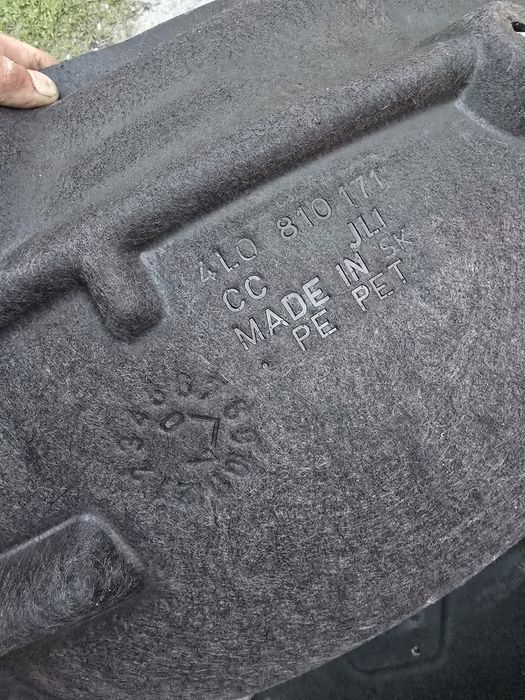 Ауди q7 4l подкрылок передний задний правый левый локер 05-15 год підкрилок Ауді ку7 оригинал