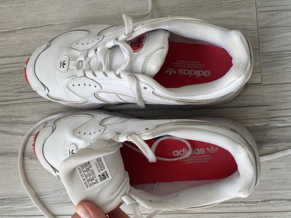 Buty sportowe Adidas