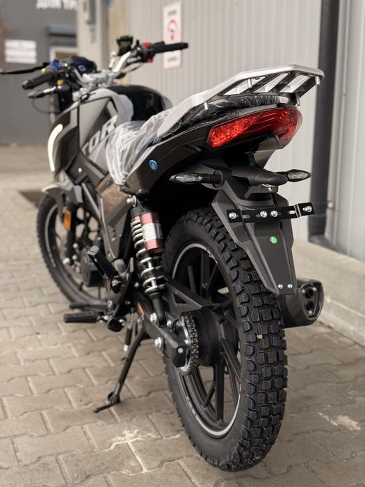 Мотоцикл  musstang region  mt250-9r