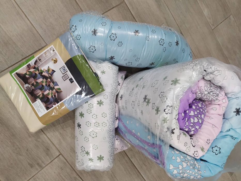 Ковдра+подушка+постільна білизна/комплект