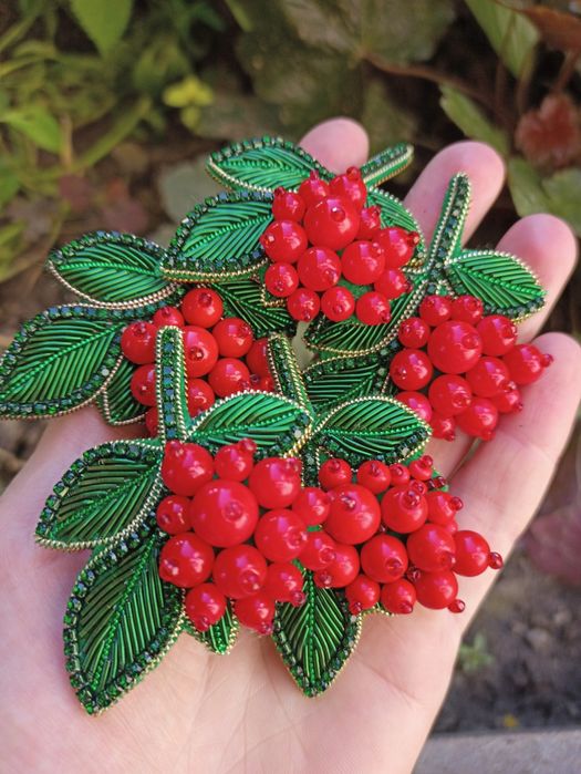 Броши брошки патріотичні калина  символічні Україна символ ручної робо