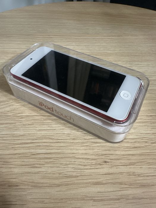 iPad touch 32GB Red Special Edition