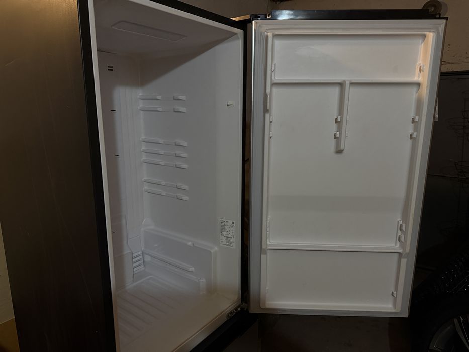 Продам холодильник HITACHI R-B410PUC6