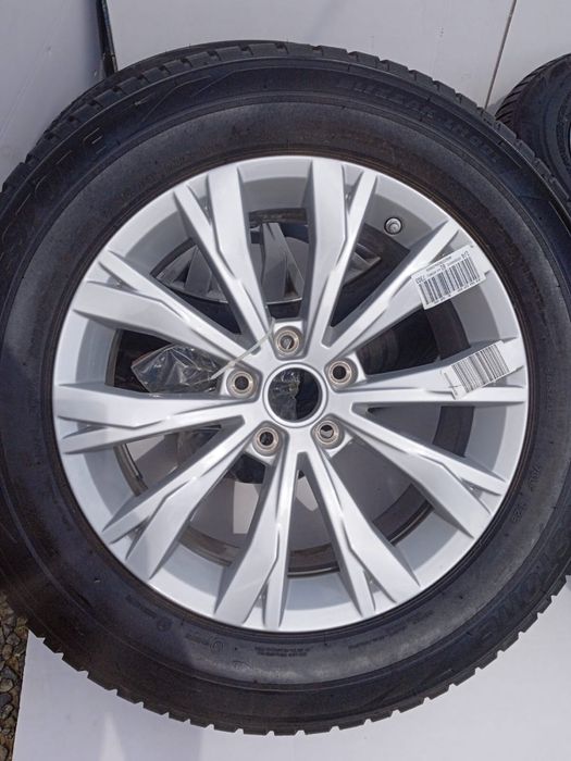 Felgi opony Koła 5x112  17 cali bridgestone 215/65 tiguan II