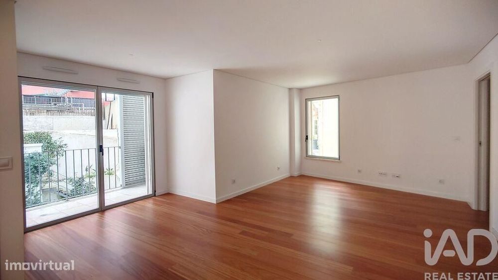Apartamento T2 em Santo António de 131,00 m2