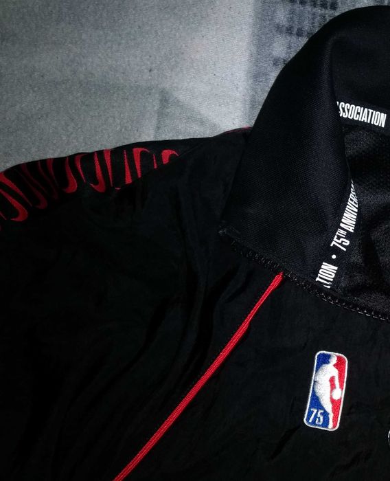 Bluza męska Nike Basketball NBA 75 Anniversary BULLS czarna rozmiar S
